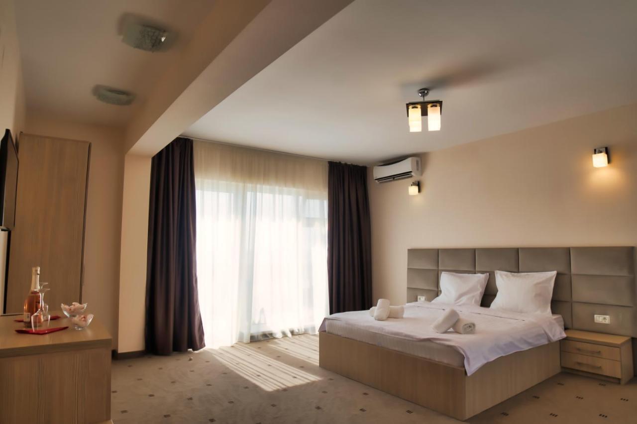 Sammos Beach Resort Navodari Exterior photo